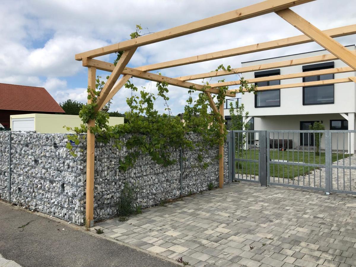 Das Haus In Jois Luaran gambar